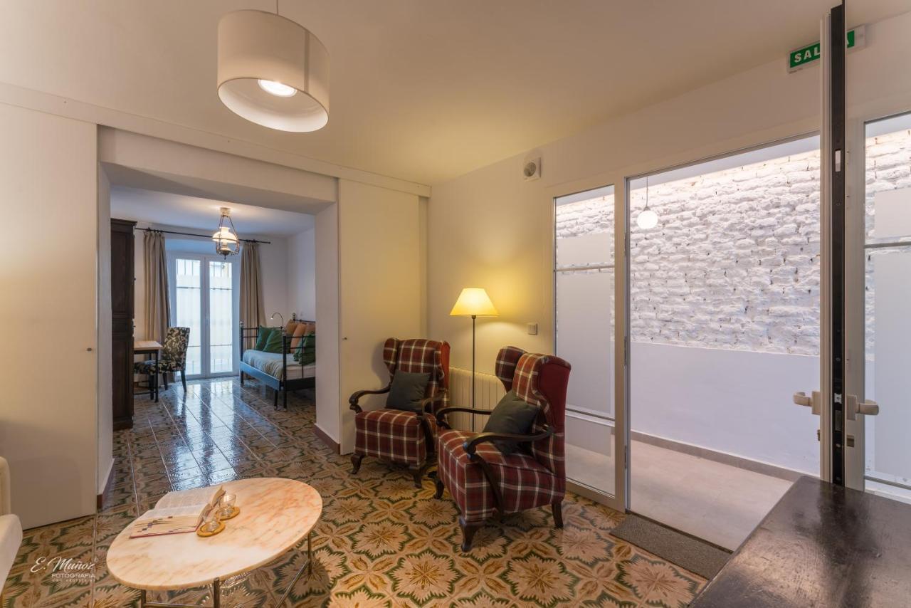 Apartamentos Tibula Museo เมรีดา ภายนอก รูปภาพ